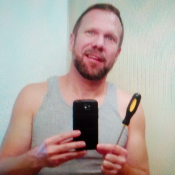 Meet your Posher, Nathan - Picture 2 of 8